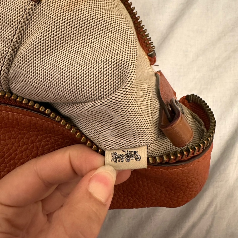 Coach Archive Ltd Ed Natural Pebbled Chili Leather LG Duffle Shoulder Bag RARE! - Picture 8 of 10